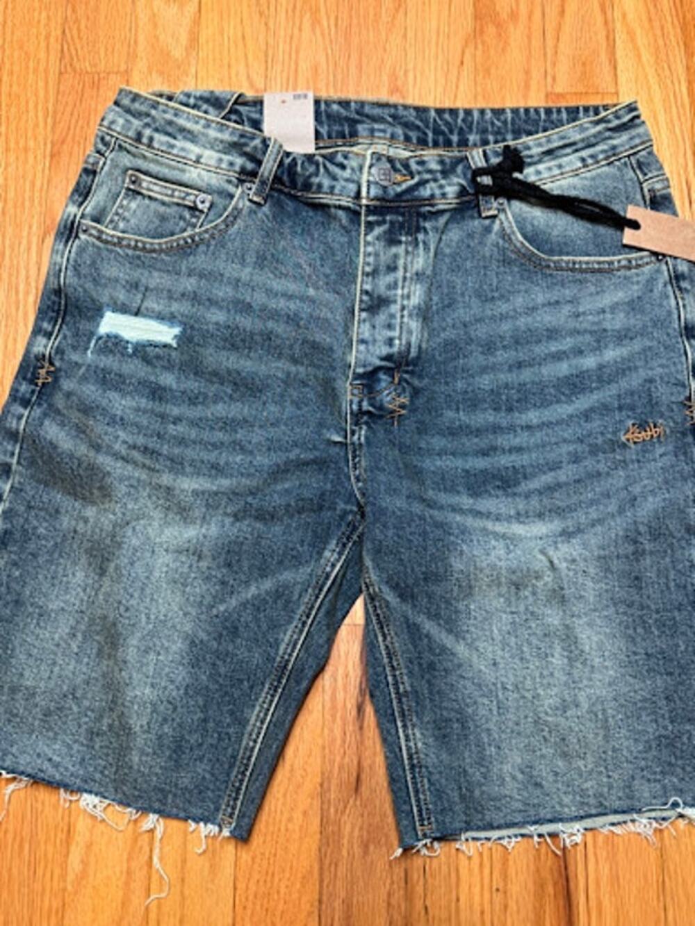 KSUBI denim shorts | Jorts  | light wash NWT | size 34